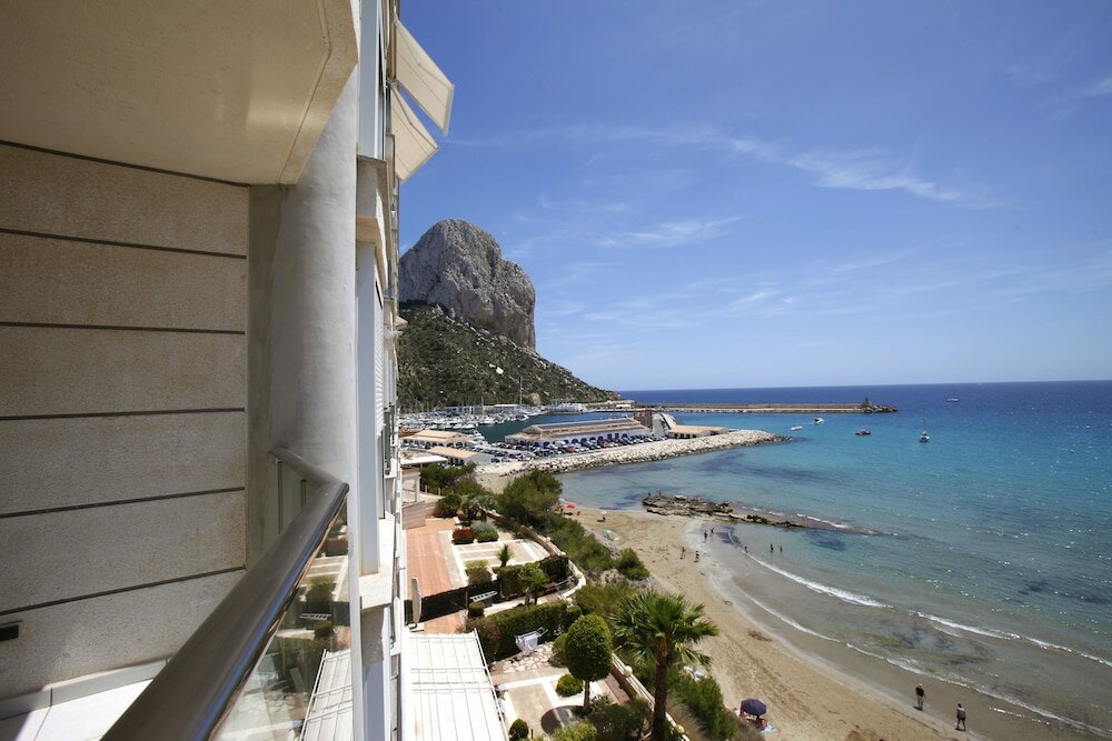 Фото Exclusive Frontline Apt. in Luxury Residence