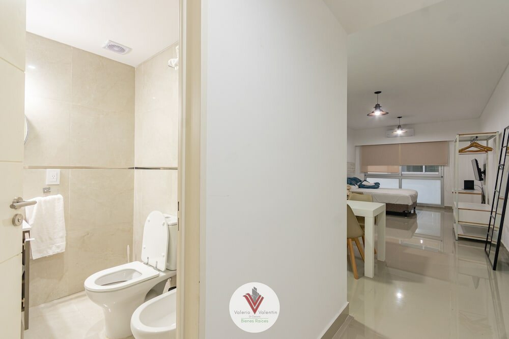 Фото Amplio y cómodo estudio. San Telmo 221