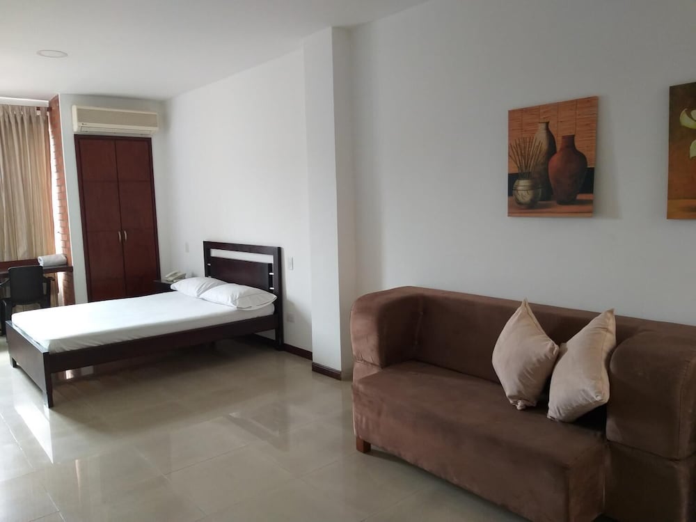 Фото Hotel Psa Pampalinda