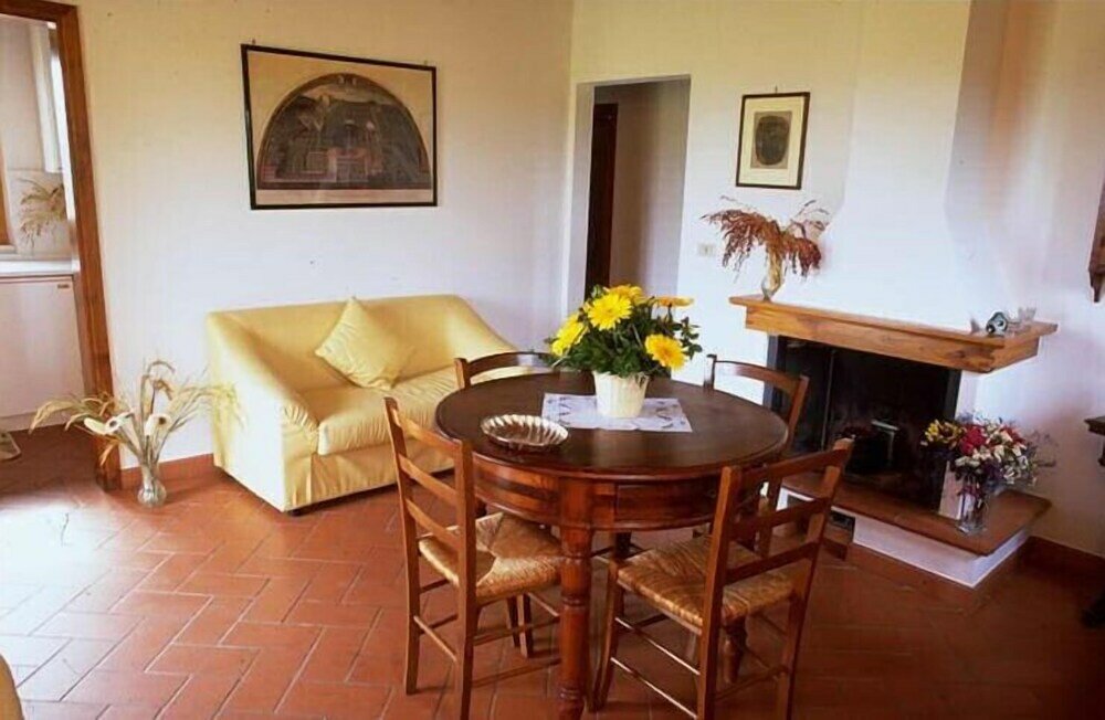 Фото Campitello Farmhouse