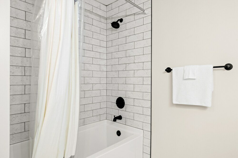 Фото Blue Ridge Buyout by Avantstay Private Guest Suite! 5 Bedroom Buyout!