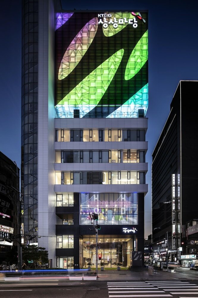 Фото отеля 1