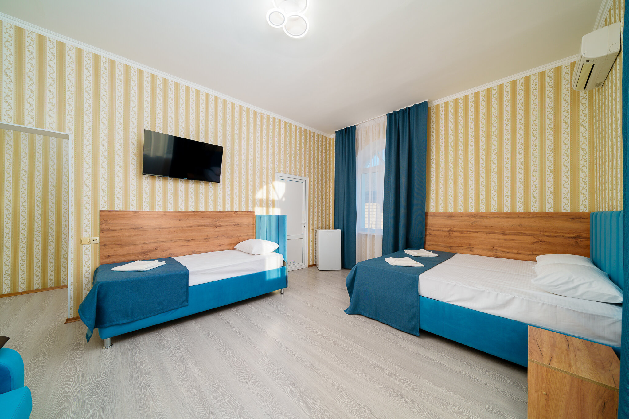 Фото Липатовъ