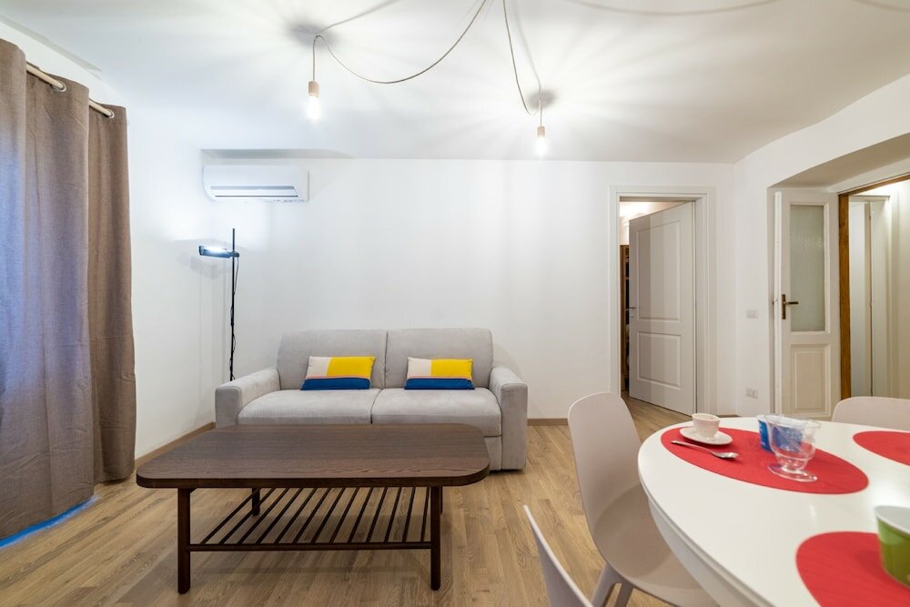 Фото Domus Domi Barberini Sq