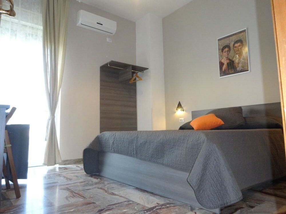 Фото Amphitheatrum Gate