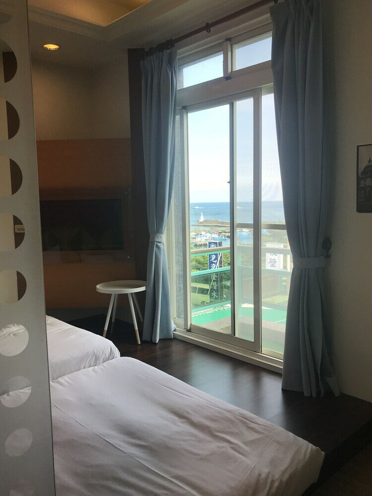 Фото Hjs Guest House