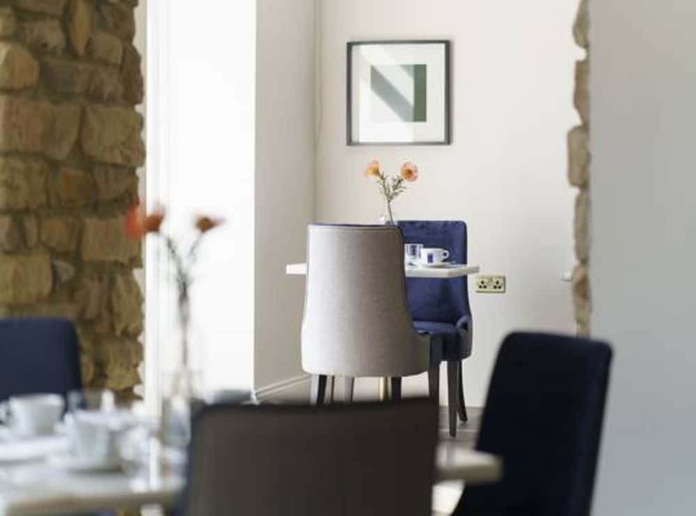 Фото New Bath Hotel and SPA