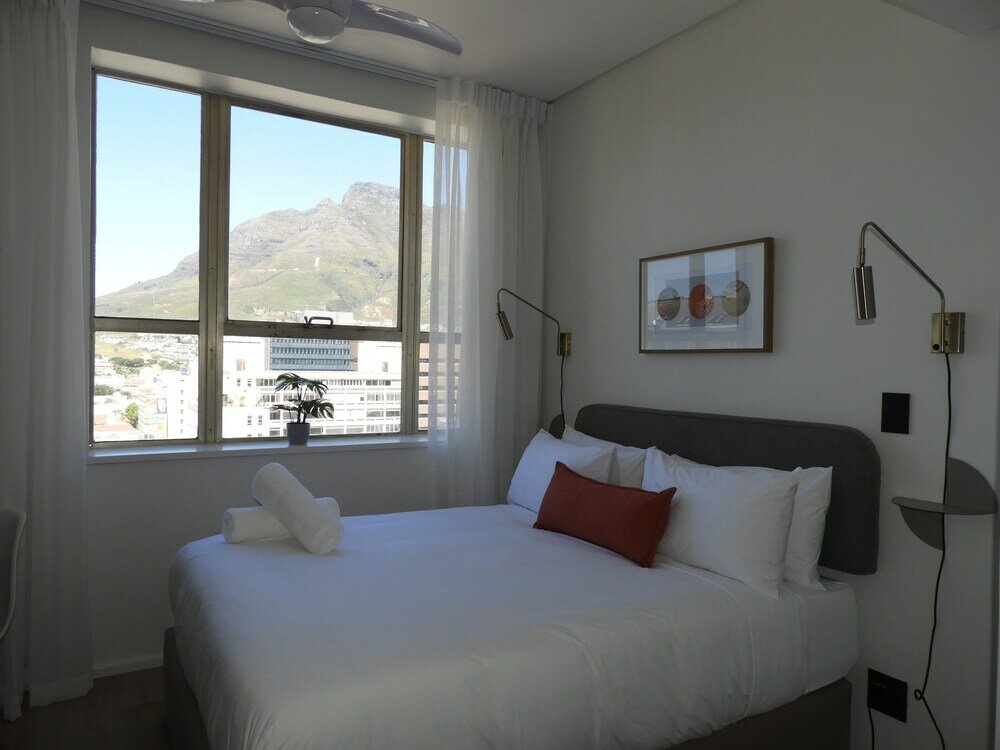 Фото Adderley Gardens