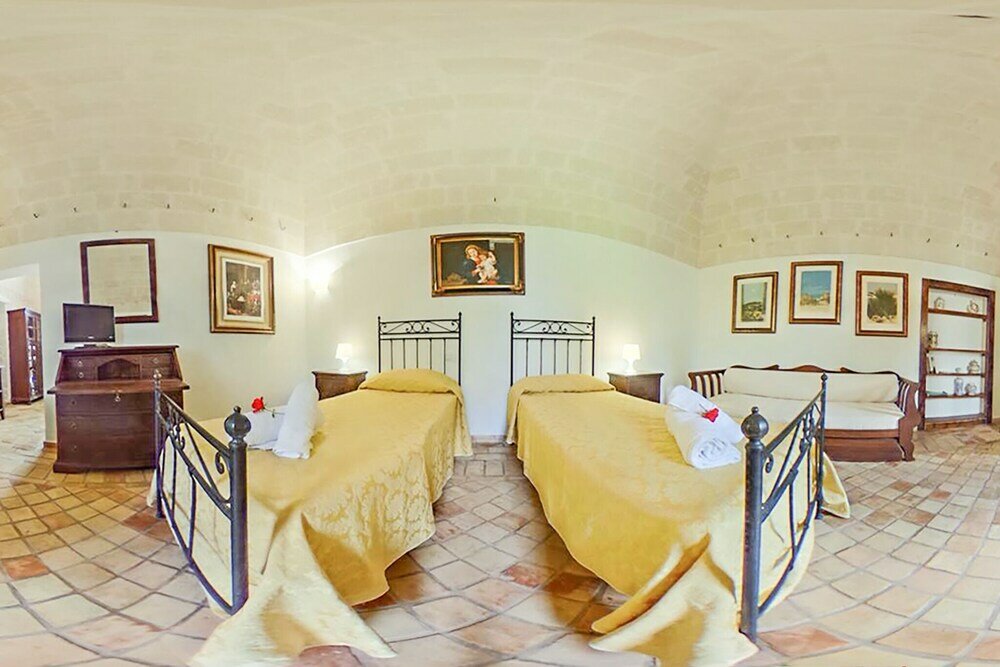 Фото Agriturismo La Stornara