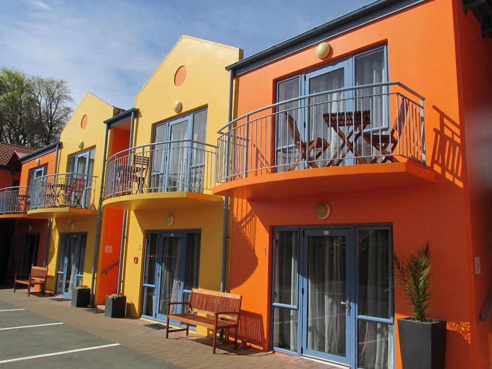 Фото Addington Court Motel