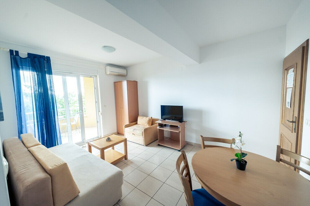 Фото Apartments Vesna