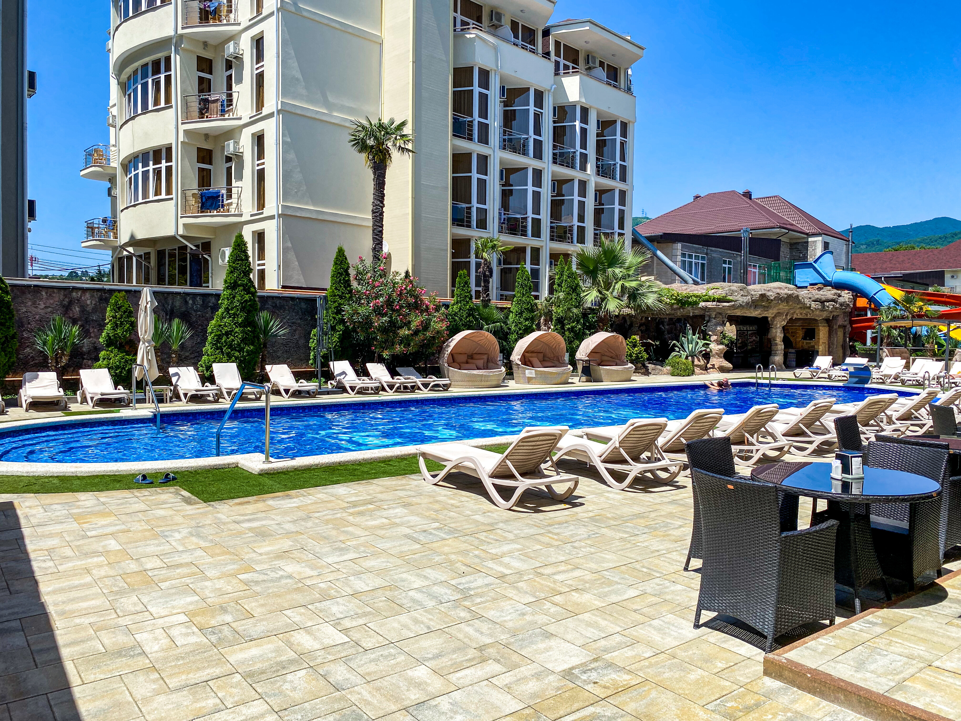 Фото отеля 4