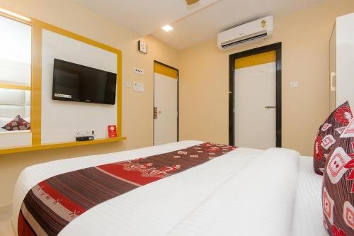 Фото Oyo 11720 Gold Coast Inn