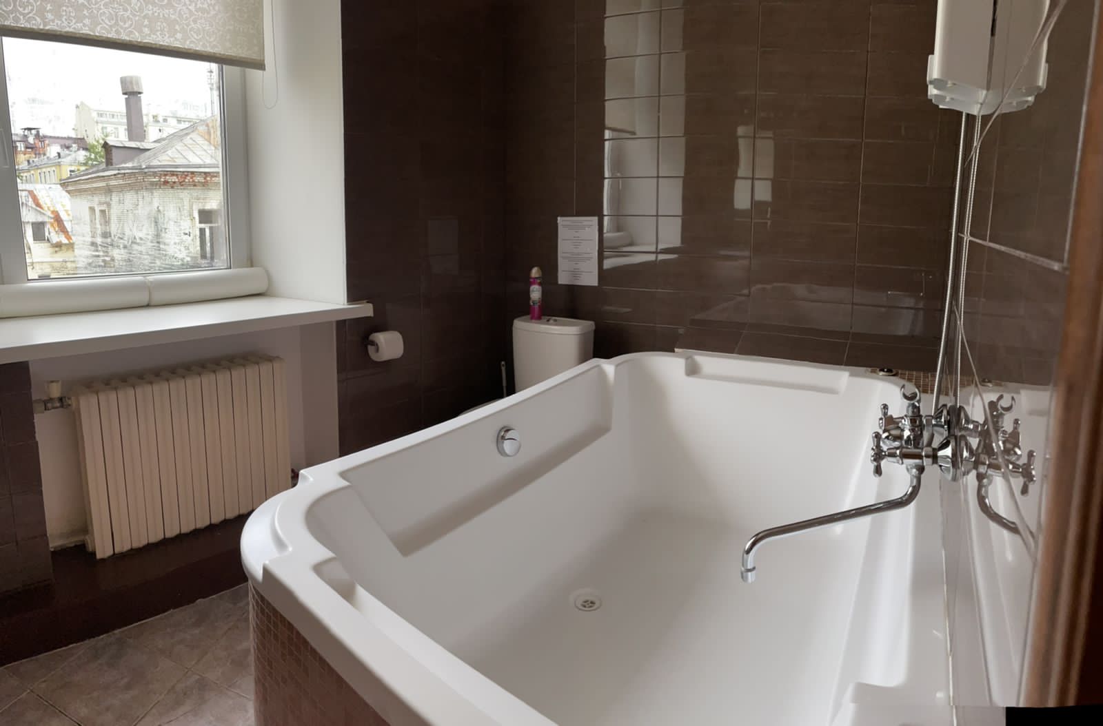 Фото Мери Поппинс на Арбате