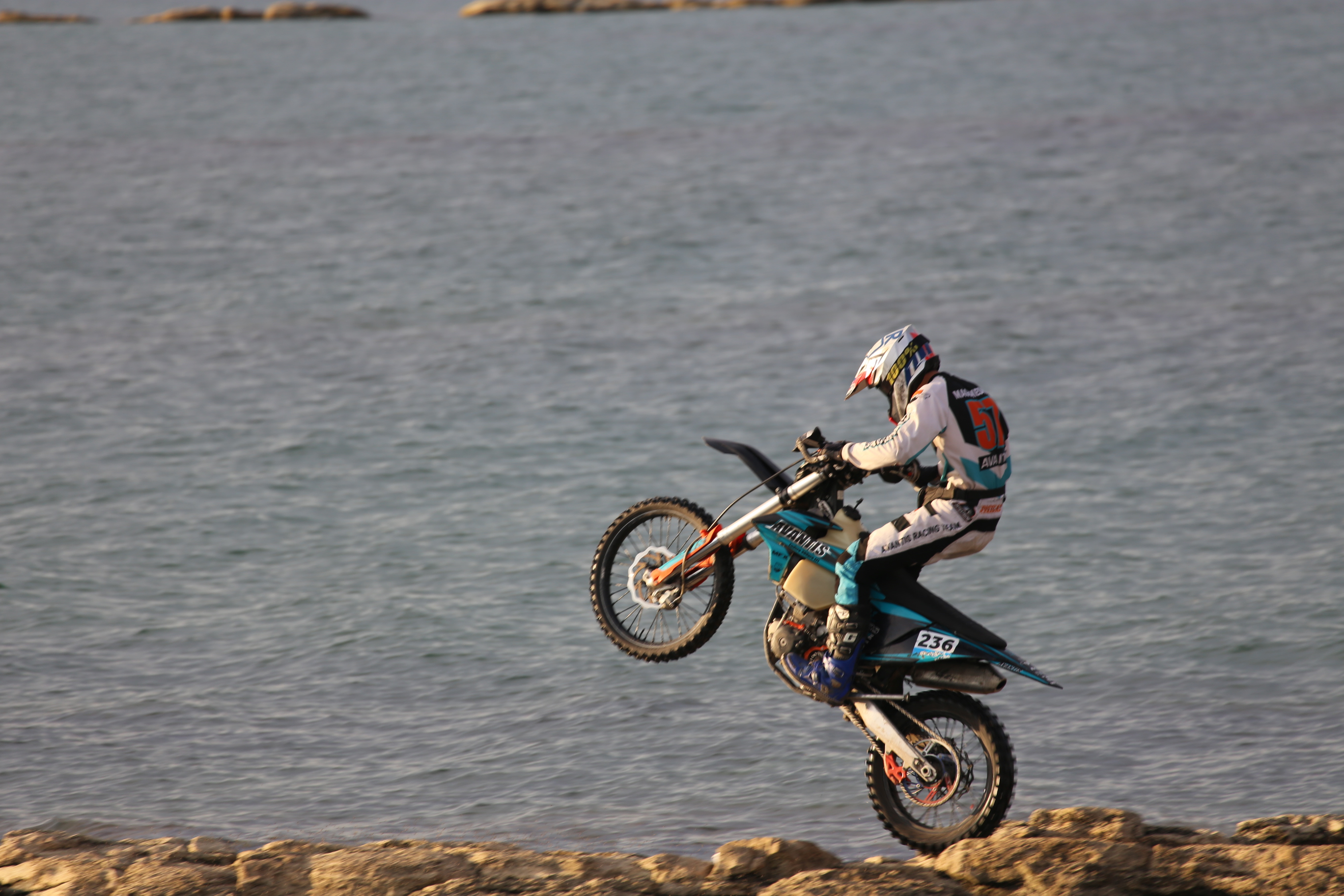 Фото Золотые пески