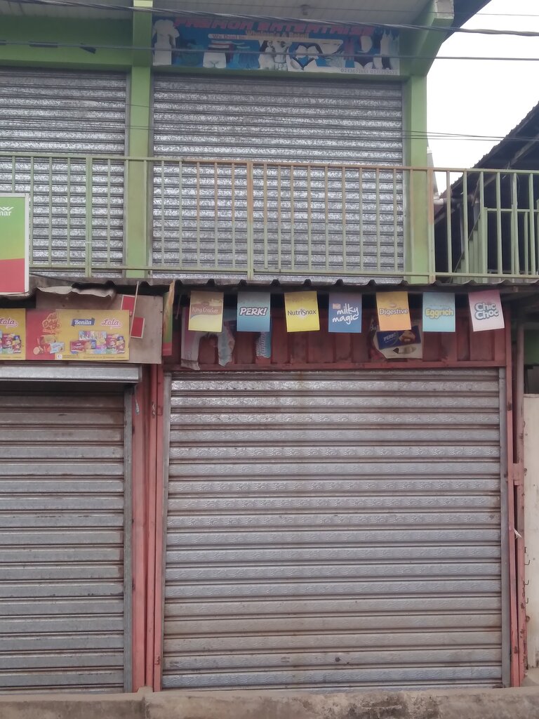 Clothing store Fremon enterprise, Earth, photo