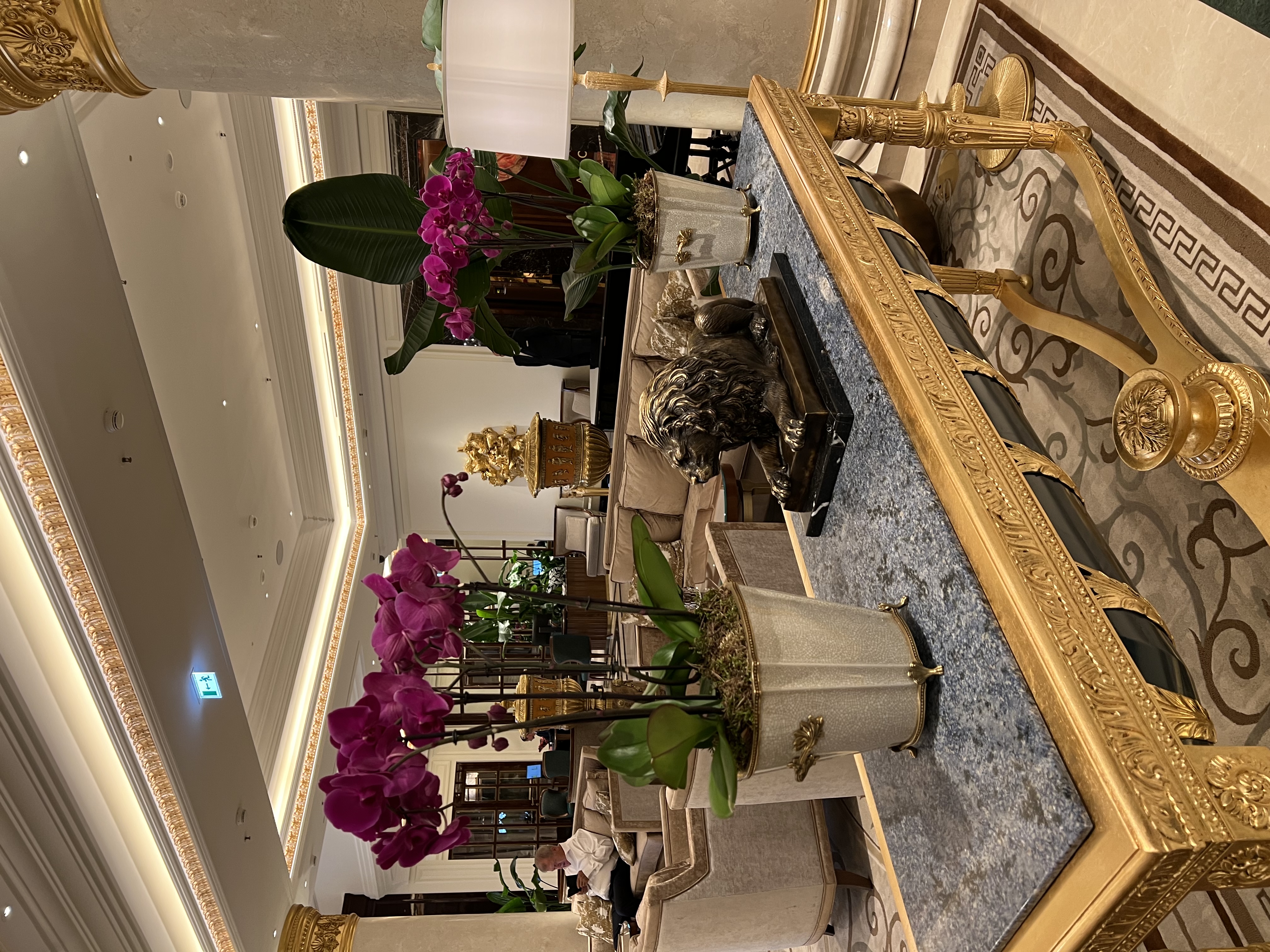 Фото The Carlton Moscow