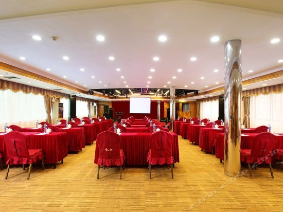 Фото New Asia Hotel