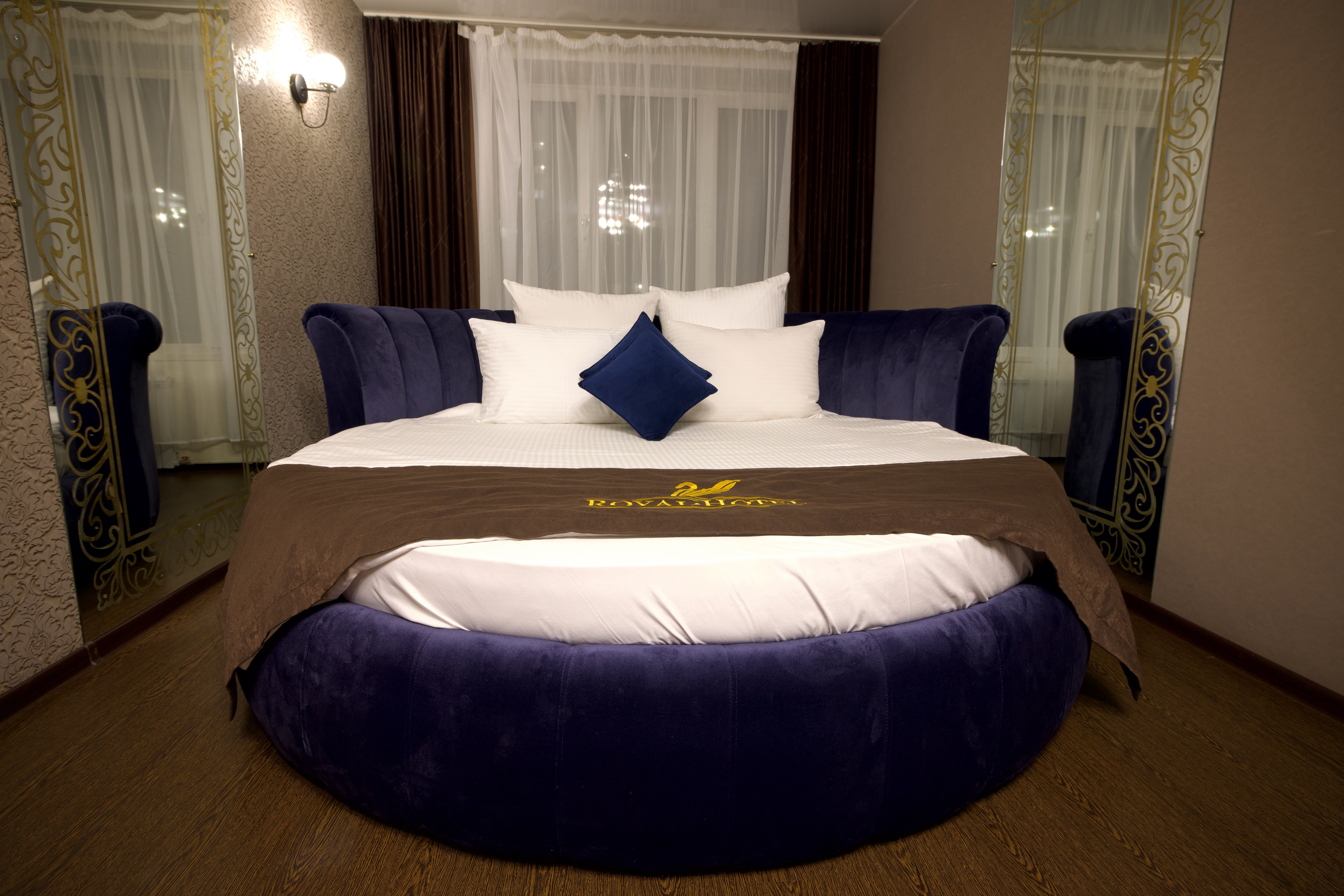 Фото Royal