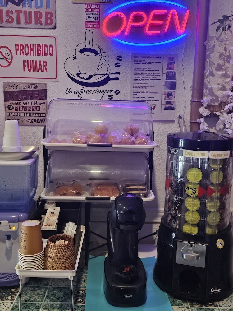 Фото Отель Al-Andalus