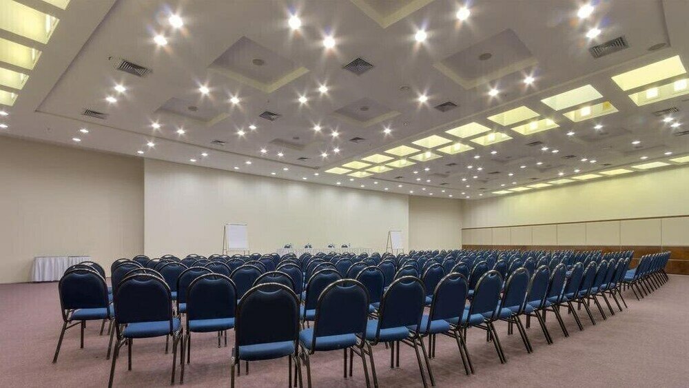 Фото Seaflats Iate Plaza Hotel