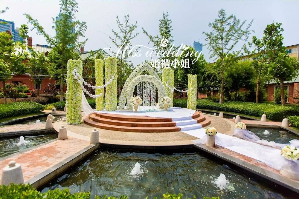 Фото Railway 1896 Garden Hotel