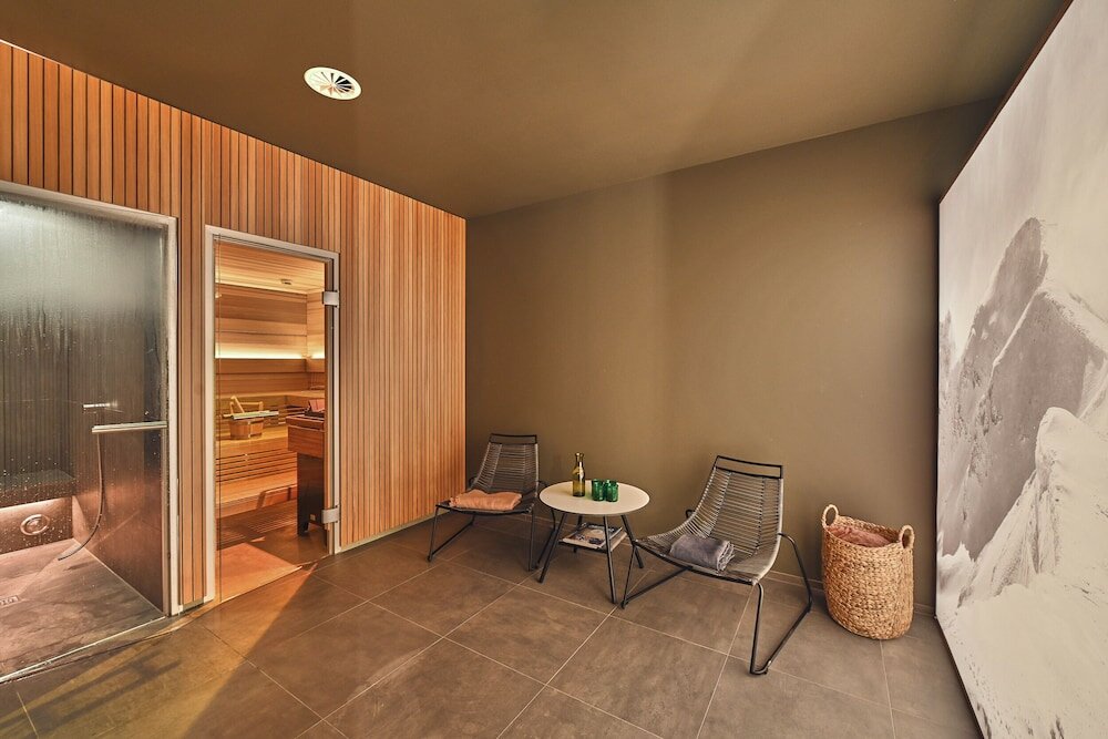 Фото W52 Apartments