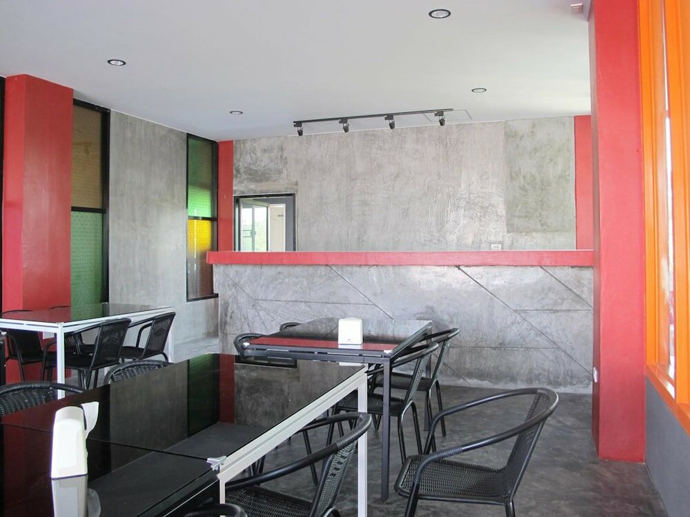 Фото C Tower Hotel