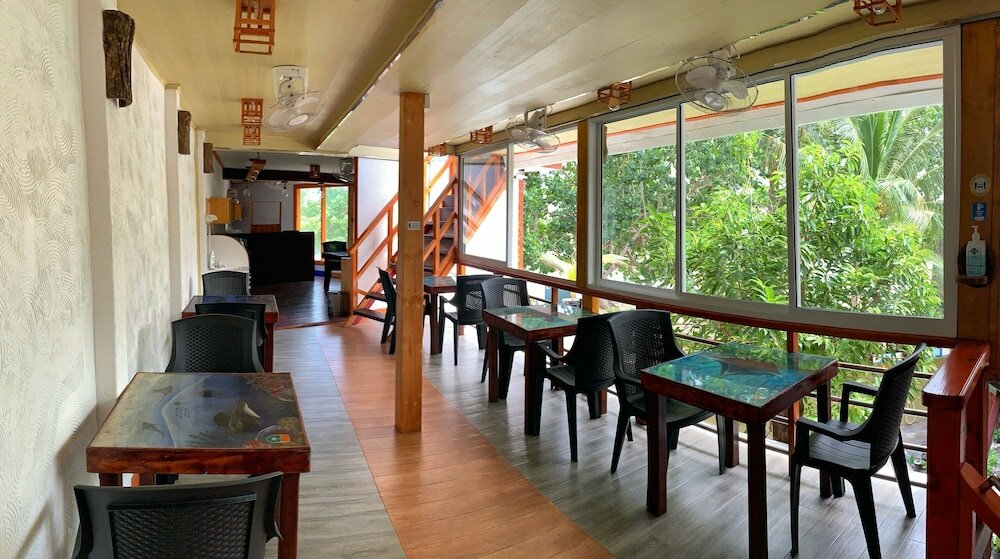 Фото Dhamana Beach