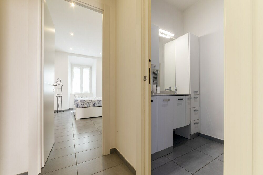 Фото Porta Pia & Villa Torlonia Apartment with Balcony