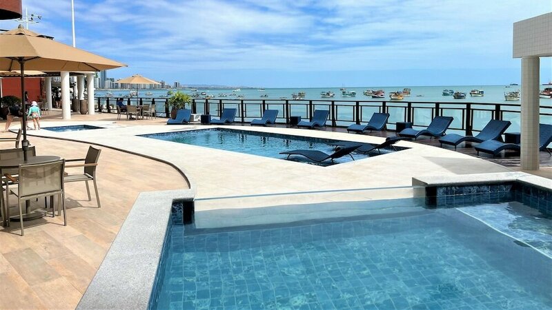Гостиница Seaflats Iate Plaza Hotel в Форталезе