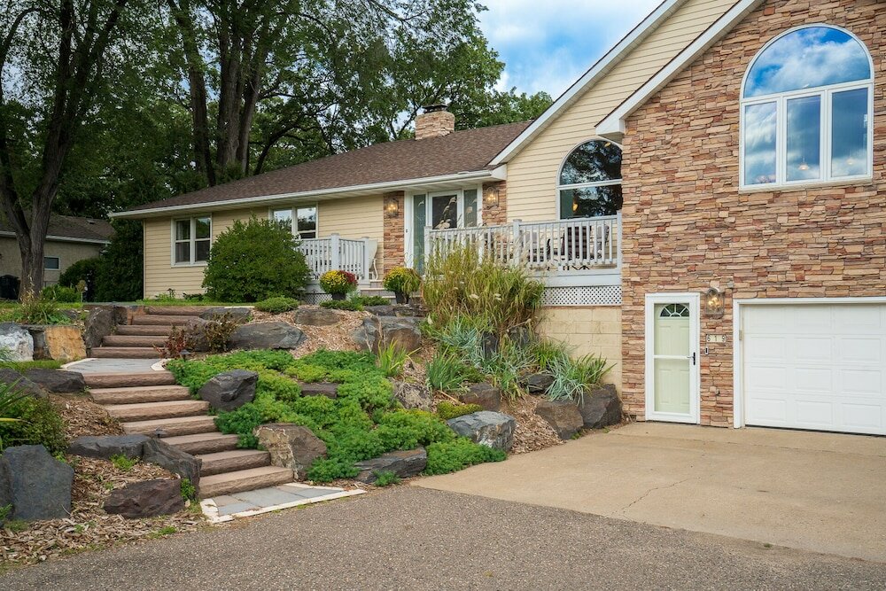 Фото Manor on the River - Whole House