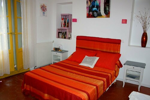 Гостиница Mas de Bellegou B&b