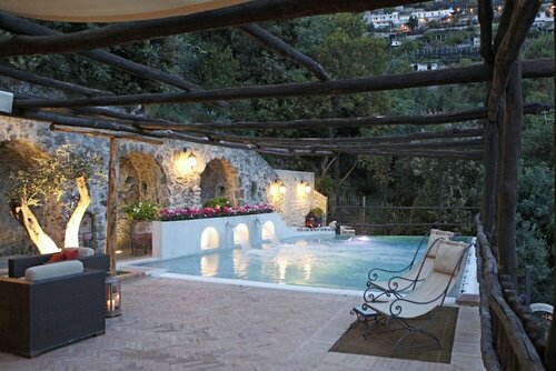 Внешний вид отеля Villa Alba d'Oro в Амальфи, фото 3