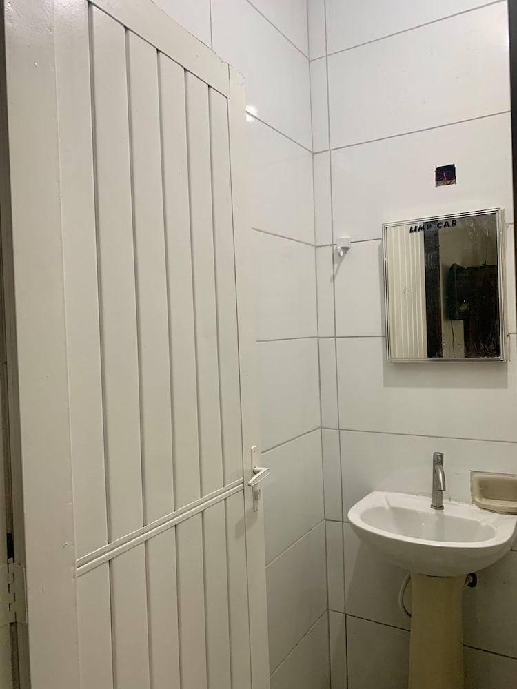 Фото Pousada Vila Universitaria