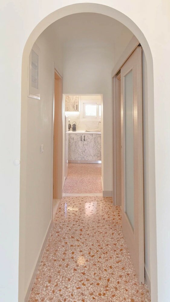 Фото Athens Plaka Family Suites