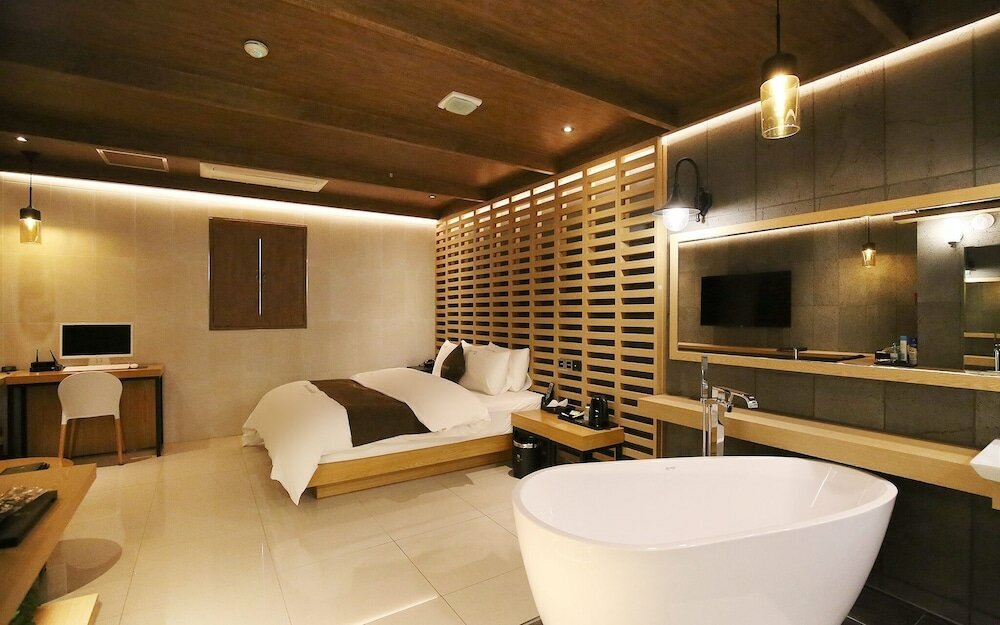 Фото Yesan M1 Self Check-in Hotel