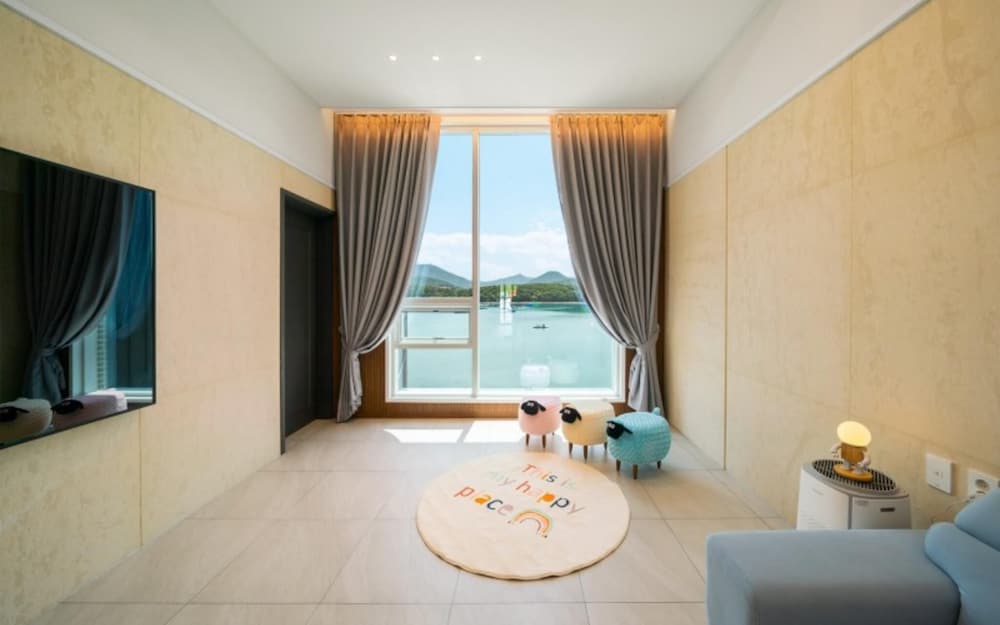 Фото Yeosu Highlark Resort