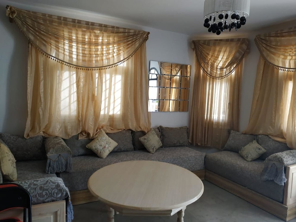 Фото Too Many Suites