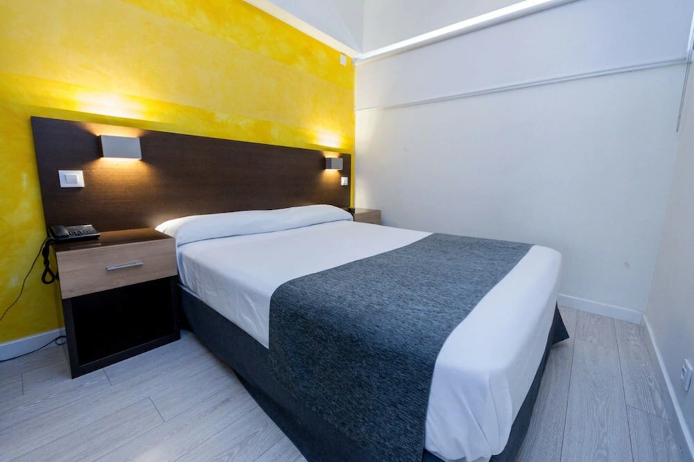 Фото Apartamentos Recoletos