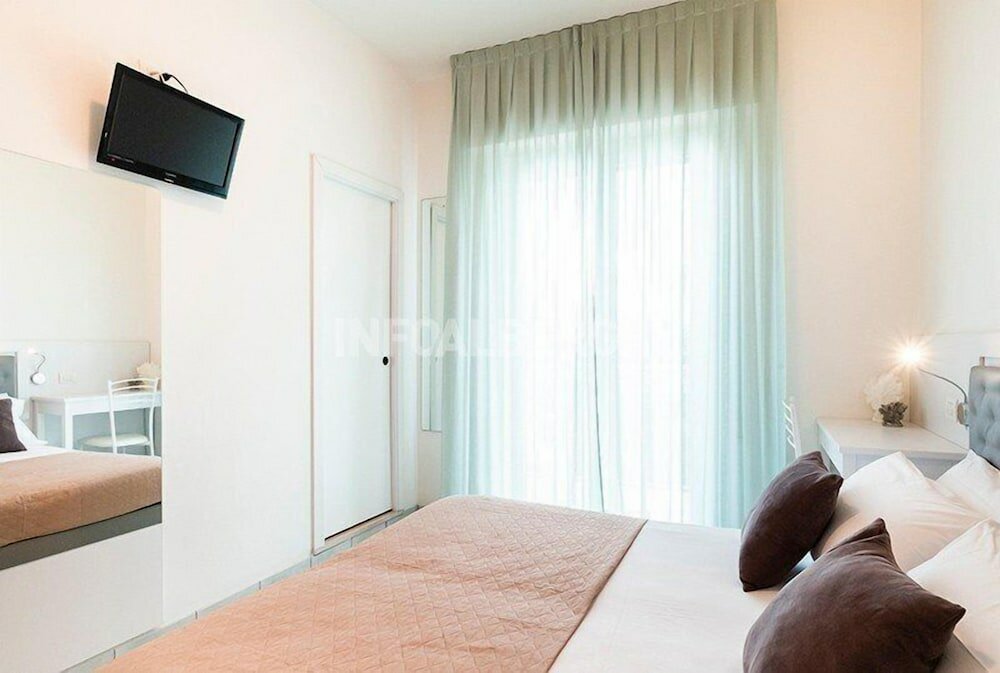 Фото Hotel Negresco