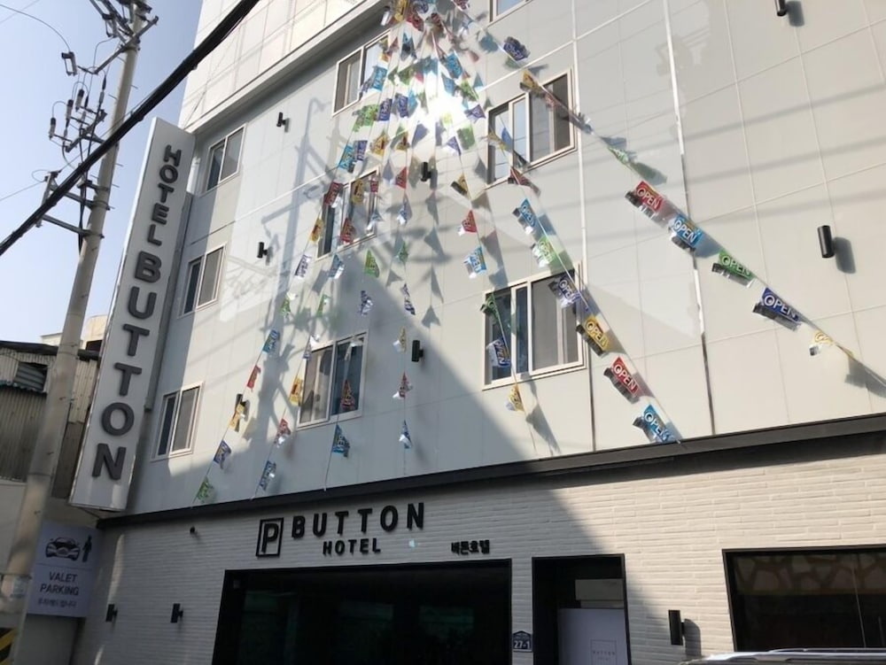 Фото Hotel Button