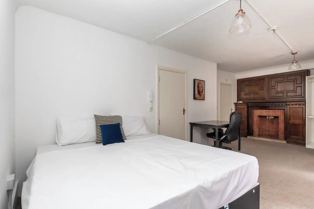 Фото Spacious 1bd Flat 2 Mins to Hyde Park - Mayfair!