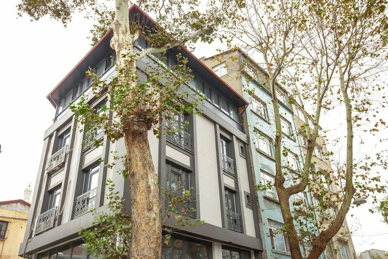 Гостиница Beyoglu Huzur Suites в Бейоглу