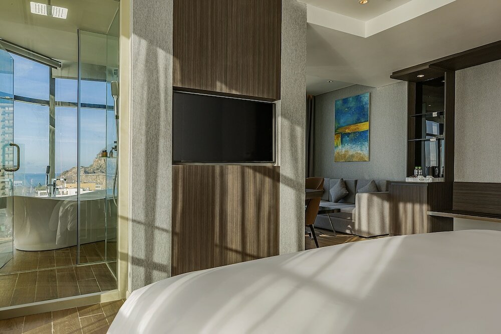 Фото Premier Pearl Hotel Vung Tau