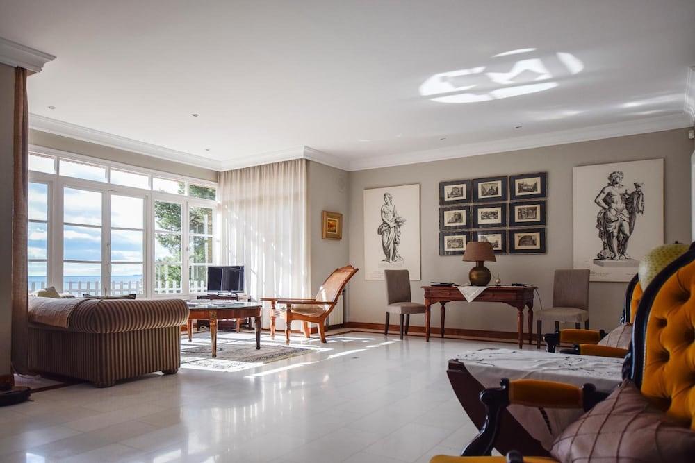 Фото Villa Antumalal