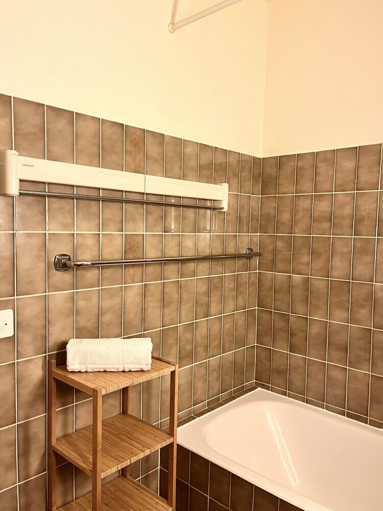 Фото Yooneet Train Station 1br Cozy Apartment