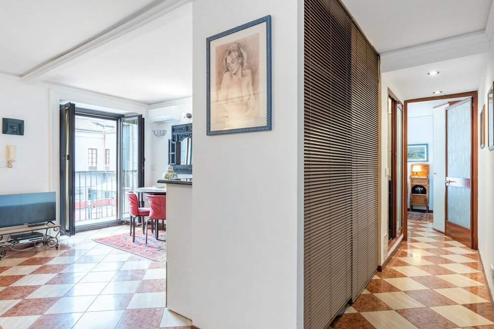 Фото VIA Etnea Cozy Apartment With Balcony