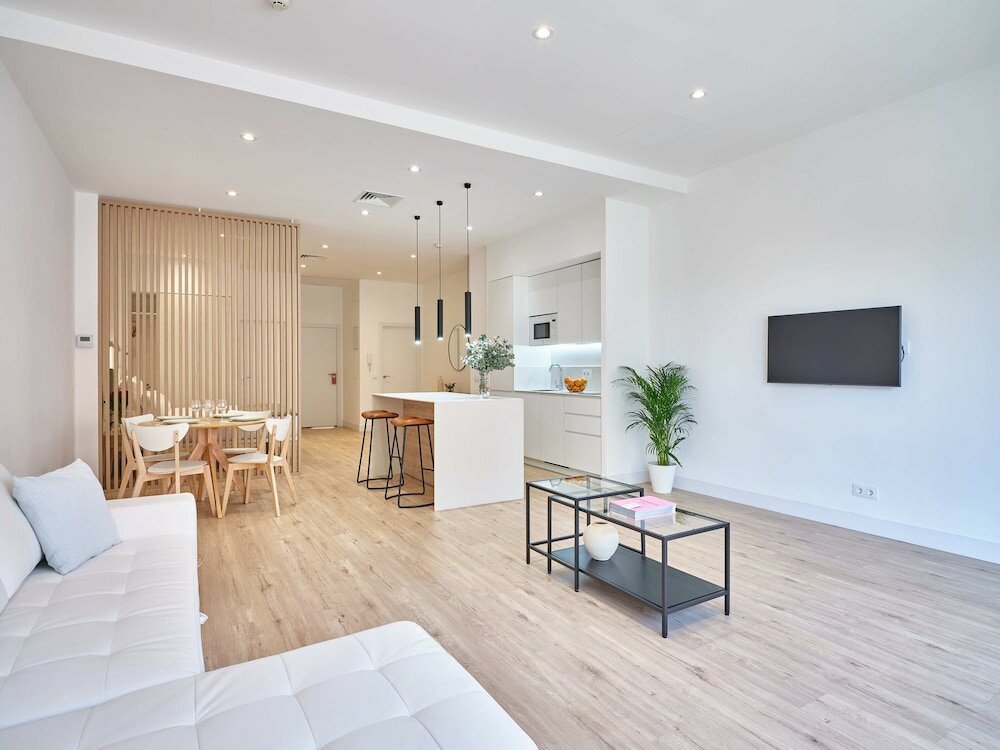 Фото Paseo Suites Hotel