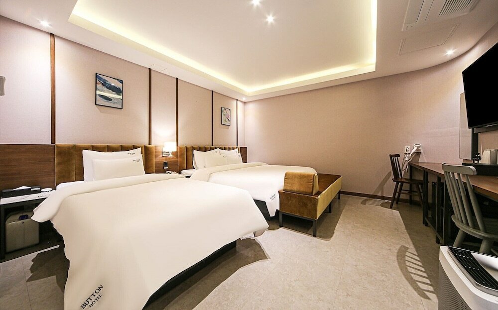 Фото Hotel Button